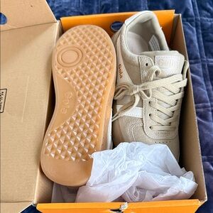 Gola Beige Suede Sneakers with Gum Sole and White Stripe 6.5 NEW